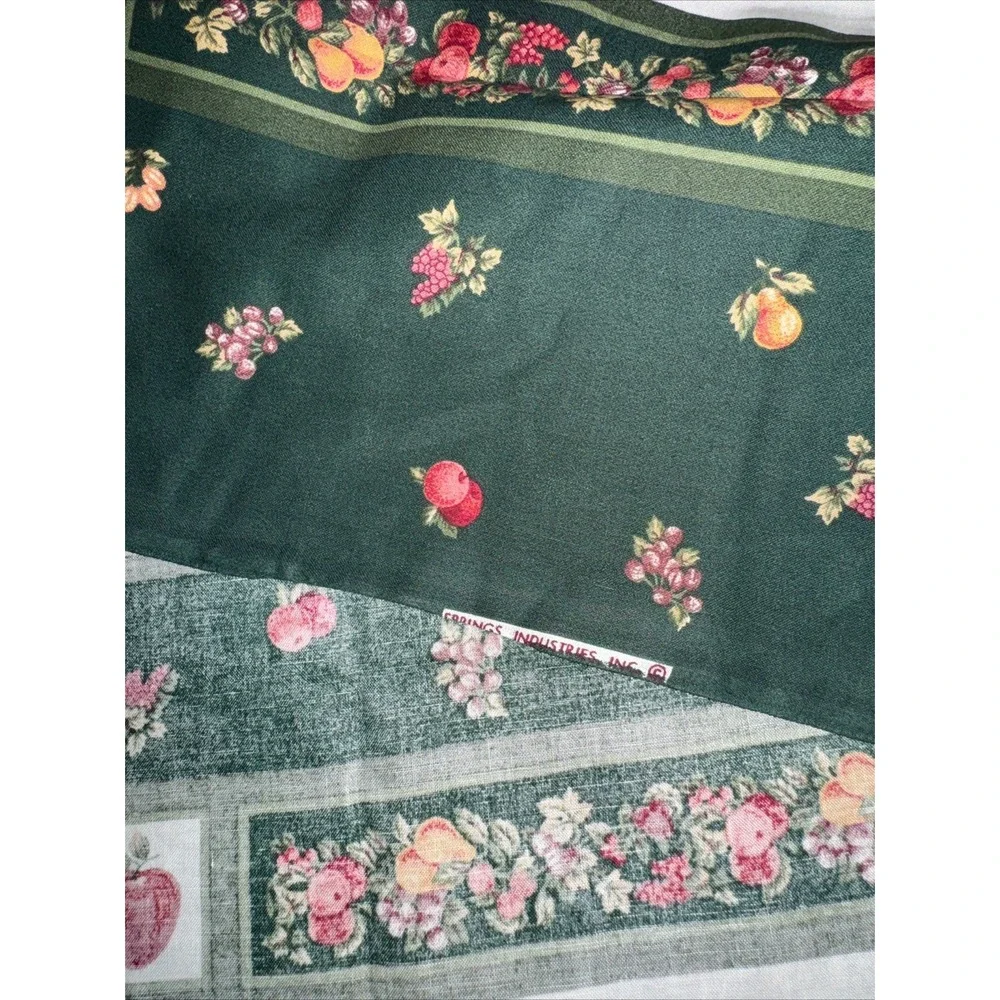 Vtg Springs Industries Fruit Panel Fabric Pillow Quilt Apples Grapes 35 X 46